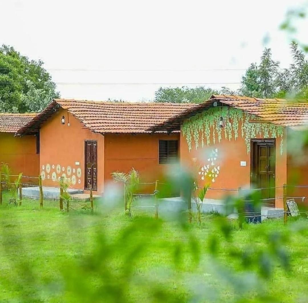 Hotel Dejavoo Gādigarpālya Exterior foto